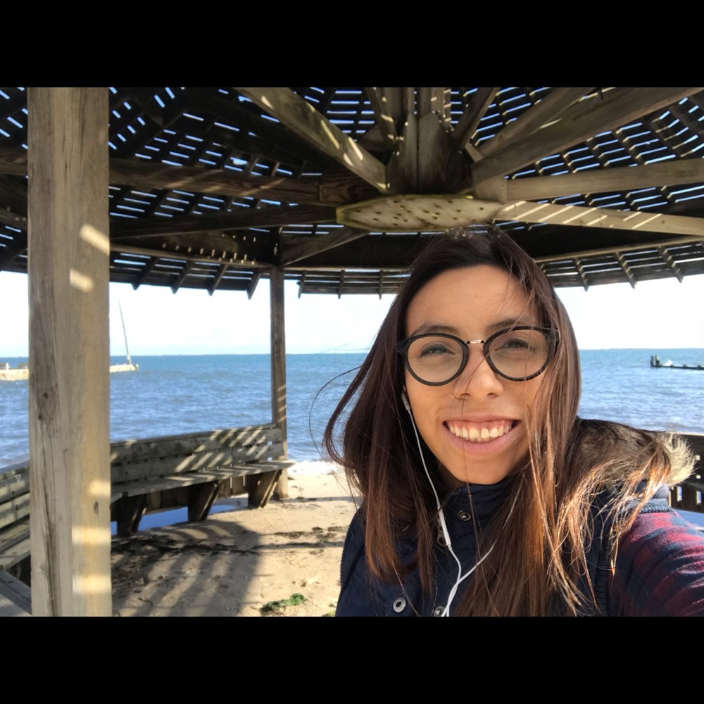 Meet your Posher, Yanina